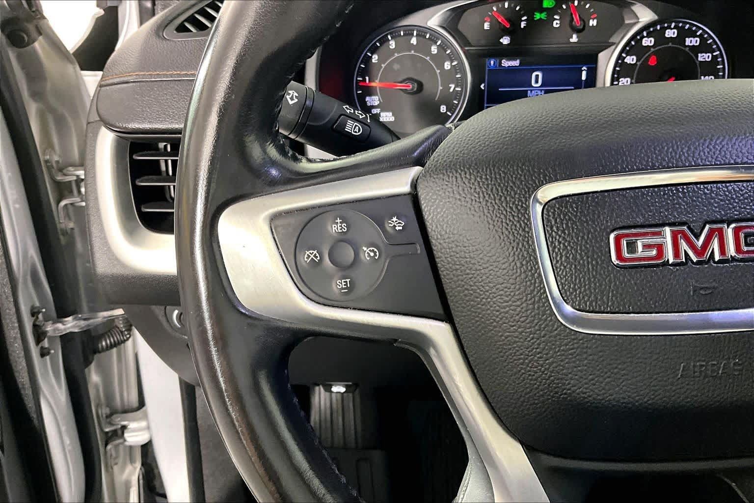 Used 2020 GMC Terrain SLE w/ Driver Convenience Package FWD image 22
