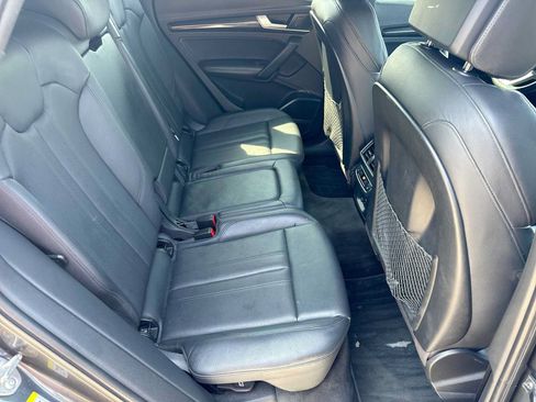 Used 2018 Audi SQ5 Premium Plus AWD/4WD image 21