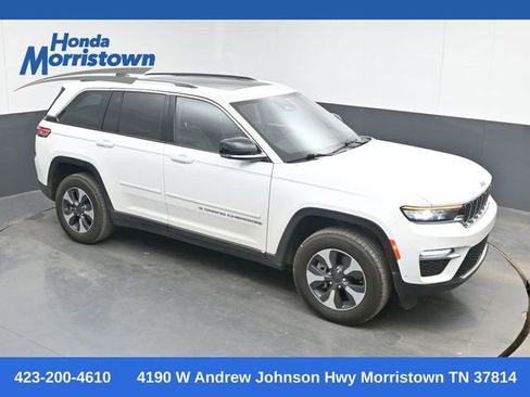 Used 2022 Jeep Grand Cherokee Limited 4xe w/ Luxury Tech Group II AWD/4WD image 1