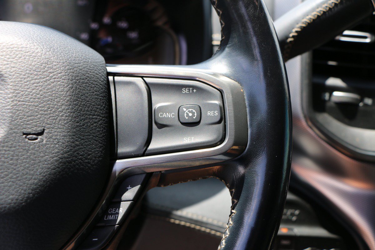 Used 2023 RAM 2500 Limited AWD/4WD image 22