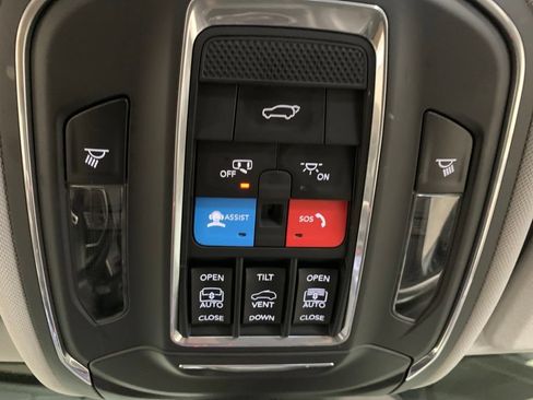 Certified 2021 Jeep Grand Cherokee L Limited RWD image 31