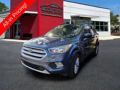 Used 2018 Ford Escape SE w/ SE Sync 3 Package