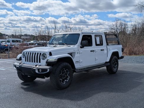 Used 2022 Jeep Gladiator Overland w/ Popular Equipment Package image 7