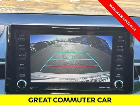 Used 2022 Toyota Corolla SE image 31