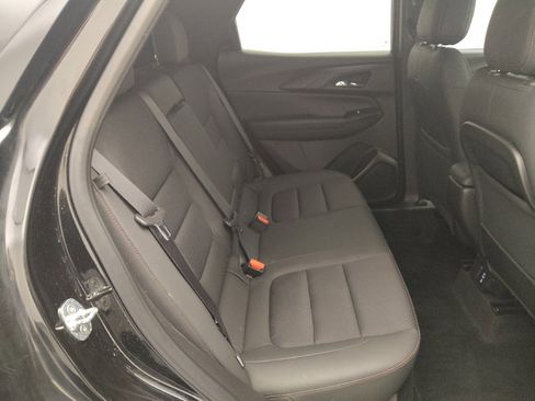 Used 2021 Chevrolet TrailBlazer RS w/ Convenience Package FWD image 19