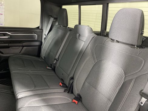 Used 2022 RAM 1500 Big Horn AWD/4WD image 34