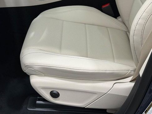 New 2026 Mercedes-Benz GLE 350 4MATIC image 17