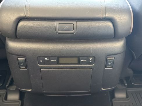 Certified 2023 Nissan Armada Platinum w/ Captain's Chairs Package AWD/4WD image 20