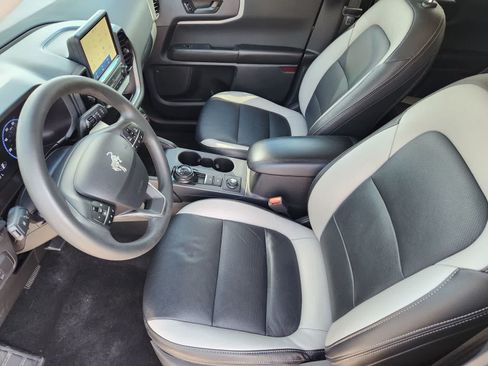 Used 2022 Ford Bronco Sport AWD/4WD image 2