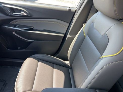 New 2025 Chevrolet Trax ACTIV w/ Driver Confidence Package image 11