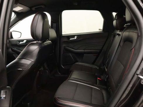 Used 2025 Ford Escape ST-Line image 17