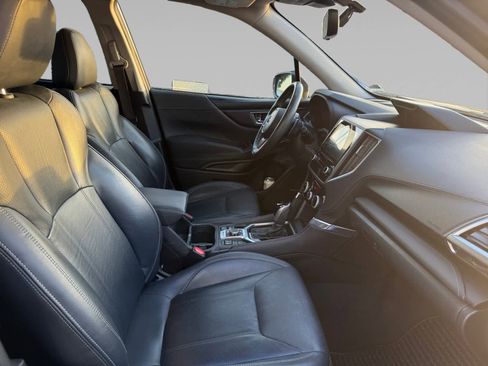 Used 2023 Subaru Forester Touring image 15