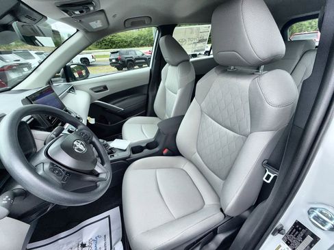 New 2026 Toyota Corolla Cross L AWD/4WD image 17