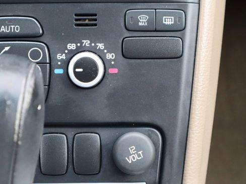 Used 2014 Volvo XC90 3.2 FWD image 27