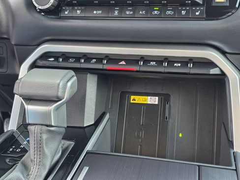 Used 2022 Toyota Tundra Platinum w/ Advanced Package image 26