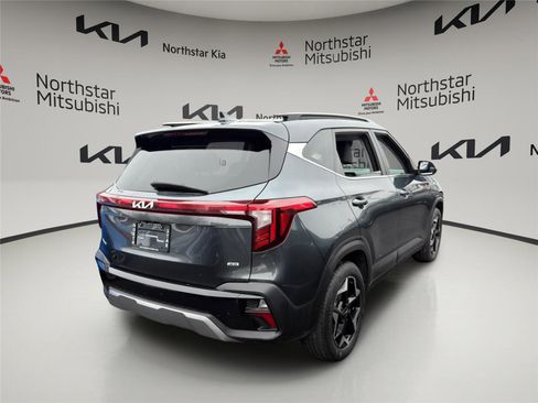 Used 2024 Kia Seltos EX image 4