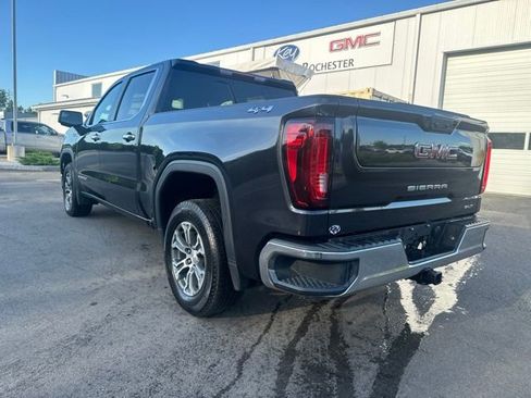 Used 2025 GMC Sierra 1500 SLT AWD/4WD image 3