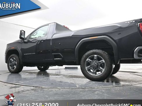 New 2026 GMC Sierra 2500 SLE image 19