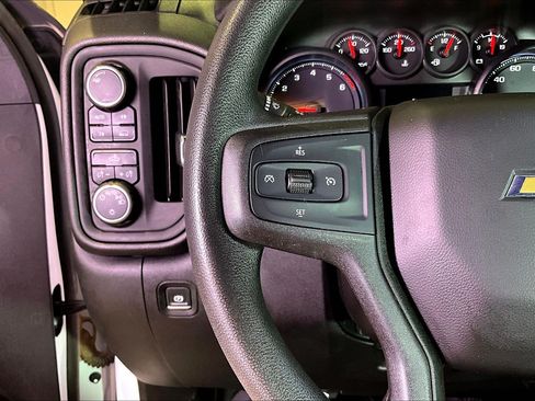 Used 2020 Chevrolet Silverado 1500 W/T w/ WT Value Package AWD/4WD image 13