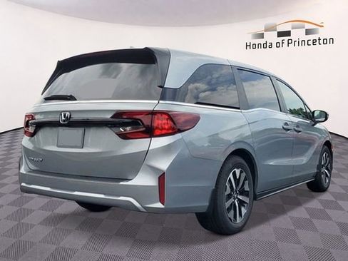 New 2026 Honda Odyssey EX-L image 2