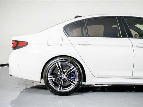 Used 2023 BMW M5 Base w/ Executive Package image 7