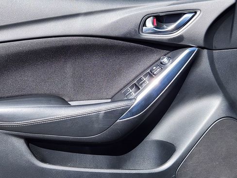 Used 2017 MAZDA MAZDA6 Sport image 14