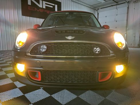 Used 2013 MINI Cooper S image 40