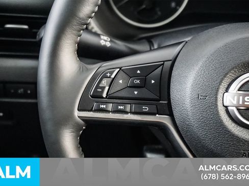 Used 2025 Nissan Sentra SV w/ All-Weather Package image 25