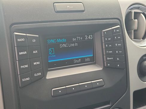 Used 2014 Ford F150 XLT w/ XLT Chrome Package AWD/4WD image 28