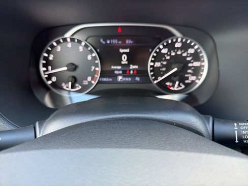 Used 2024 Nissan Frontier SL w/ Technology Package image 31