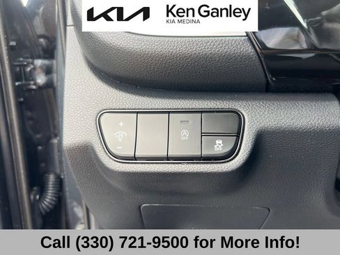Certified 2026 Kia Seltos S AWD/4WD image 30