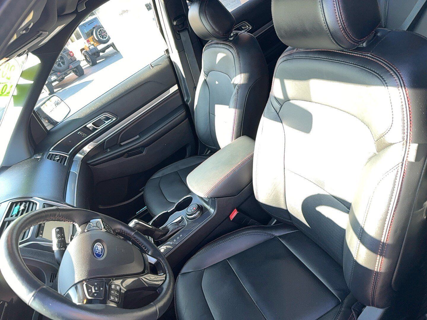 Used 2017 Ford Explorer Sport w/ Equipment Group 401A AWD/4WD image 17