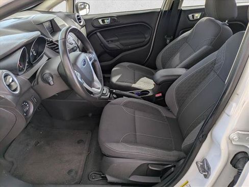 Used 2014 Ford Fiesta SE w/ Equipment Group 201A FWD image 16