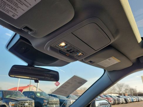 Certified 2022 Ford Explorer XLT w/ Equipment Group 202A image 30