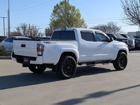 Used 2022 Toyota Tacoma TRD Sport w/ TRD Premium Sport Package image 6