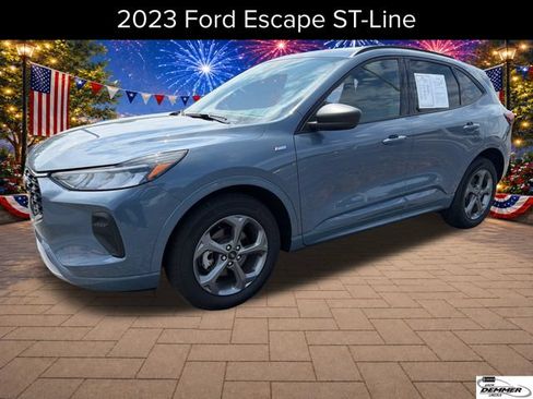 Used 2023 Ford Escape ST-Line w/ Tech Pack #1 AWD/4WD image 1