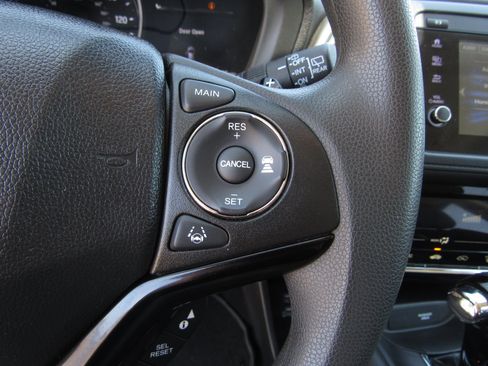 Used 2019 Honda HR-V EX image 25