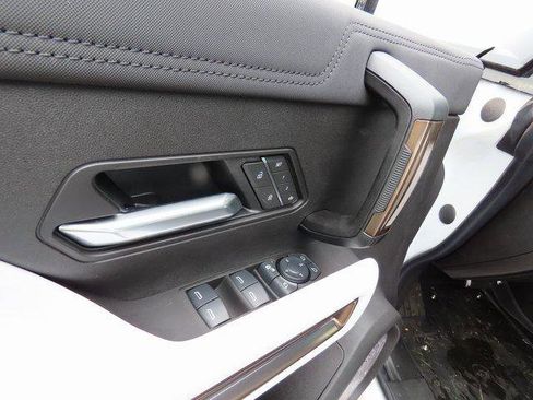 New 2025 GMC Hummer EV 3X w/ Battery Pack, 24 Module Pack image 29