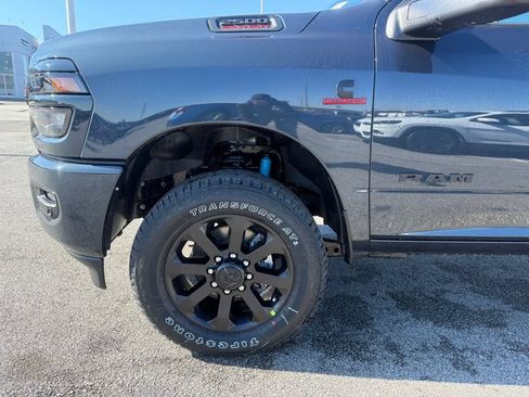 New 2026 RAM 2500 Big Horn AWD/4WD image 27