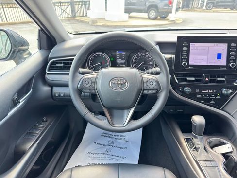 Certified 2023 Toyota Camry SE w/ Convenience Package image 33