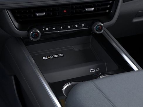 New 2026 Chevrolet Suburban Z71 AWD/4WD image 23