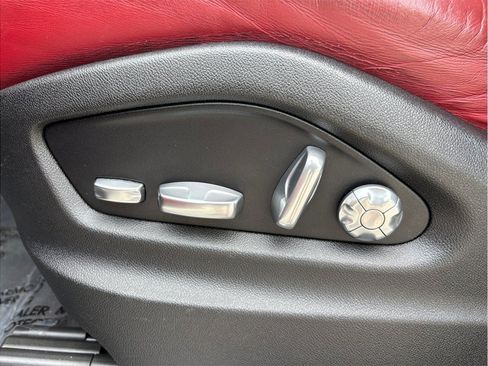 Used 2021 Porsche Cayenne S AWD/4WD image 22