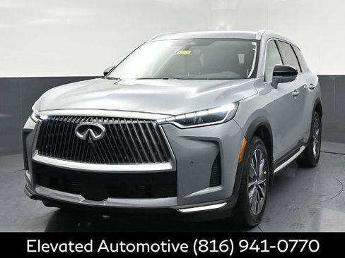 Certified 2026 INFINITI QX60 Luxe w/ Cargo Package AWD/4WD image 3