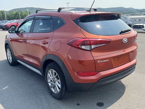 Used 2017 Hyundai Tucson SE w/ SE Popular Package 02 AWD/4WD image 6