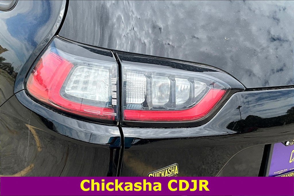 Used 2023 Jeep Cherokee Altitude Lux AWD/4WD image 23