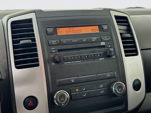 Used 2012 Nissan Frontier SV w/ Sport Appearance Pkg AWD/4WD image 18