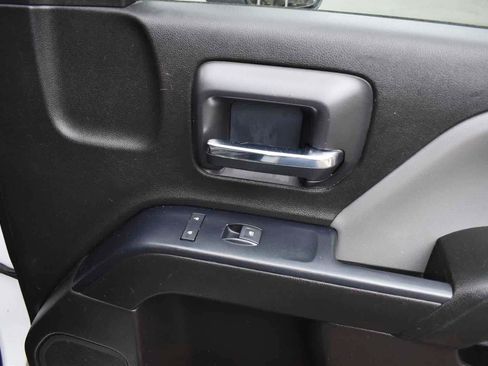 Used 2018 Chevrolet Silverado 3500 W/T RWD image 40