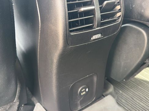 Used 2022 Ford Escape SEL w/ Technology Package FWD image 15