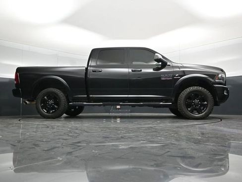 Used 2018 RAM 2500 Laramie w/ Sport Appearance Group AWD/4WD image 63