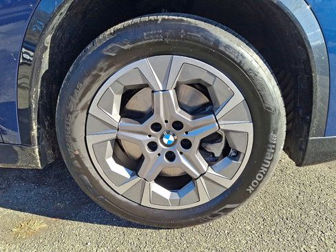 Used 2025 BMW X1 xDrive28i w/ Technology Package image 8